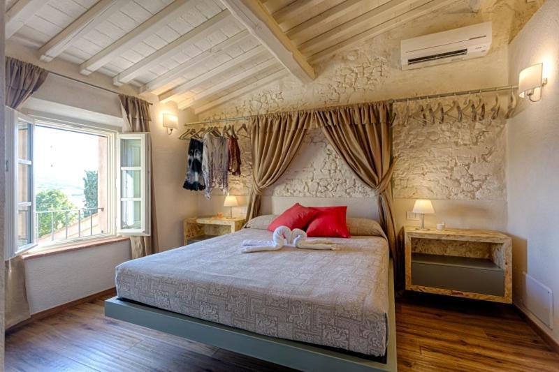 Il Maramaldo Bed&Breakfast-Restaurant Lajatico Exteriör bild