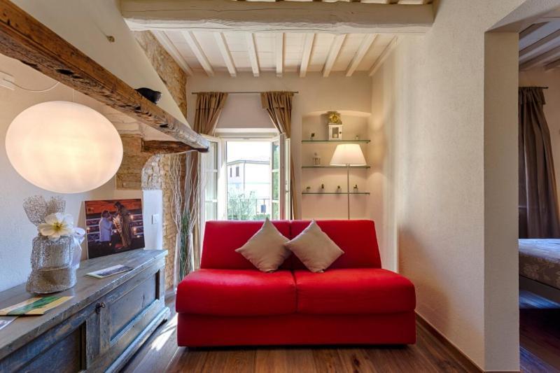 Il Maramaldo Bed&Breakfast-Restaurant Lajatico Exteriör bild